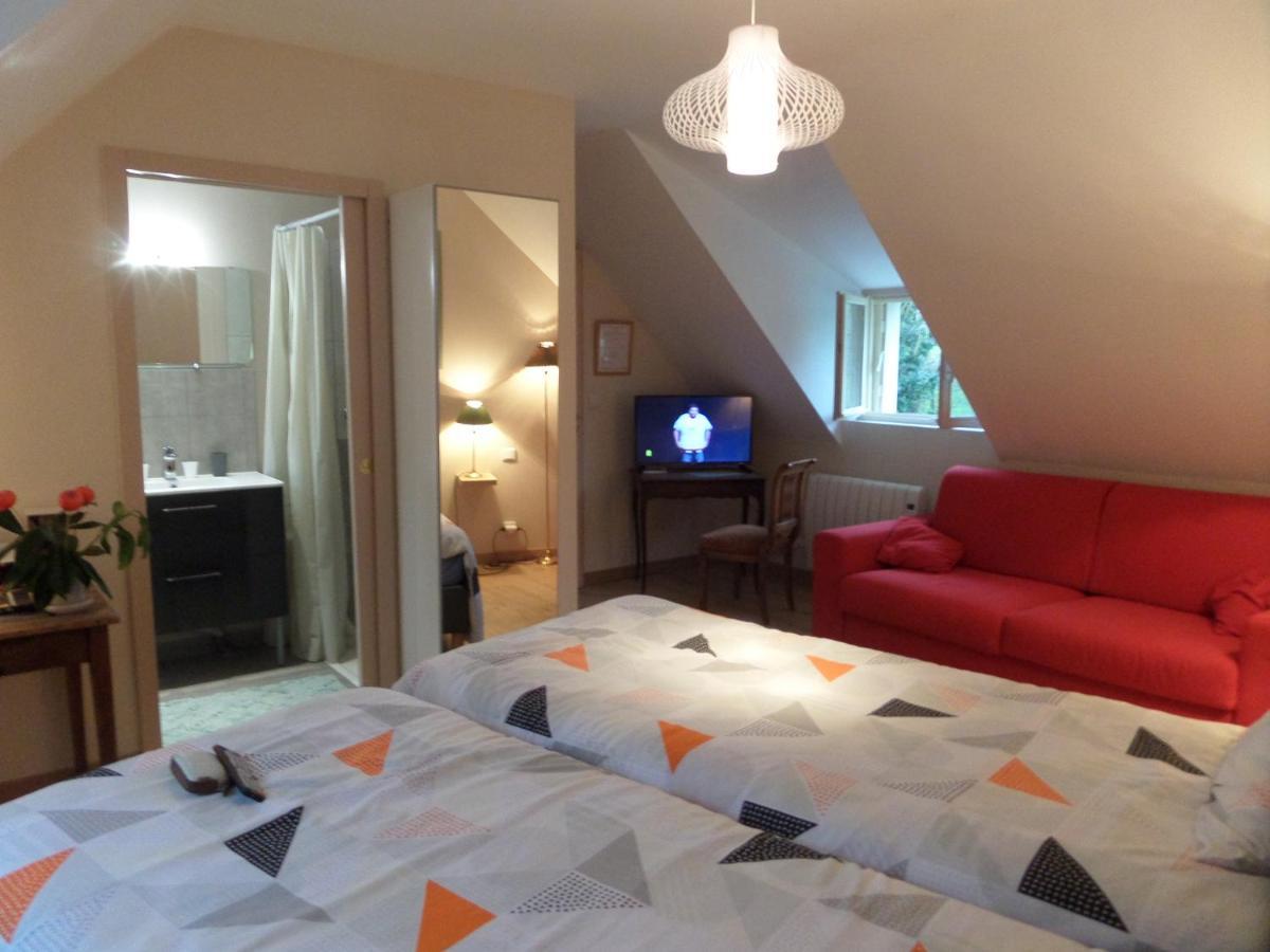Bed and Breakfast Le Moulin De La Planche Cerelles Exterior foto